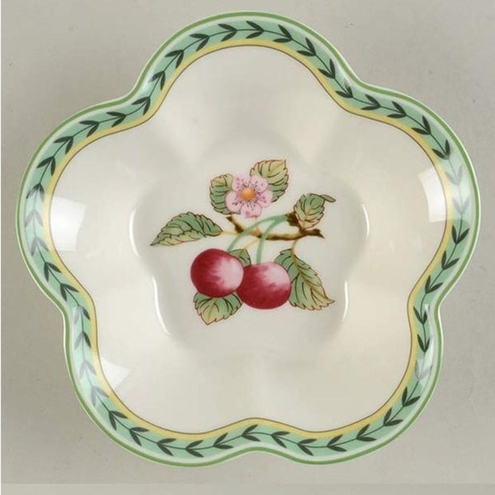 Villeroy and Boch French Garden Charm small bowl brand new in box NIB